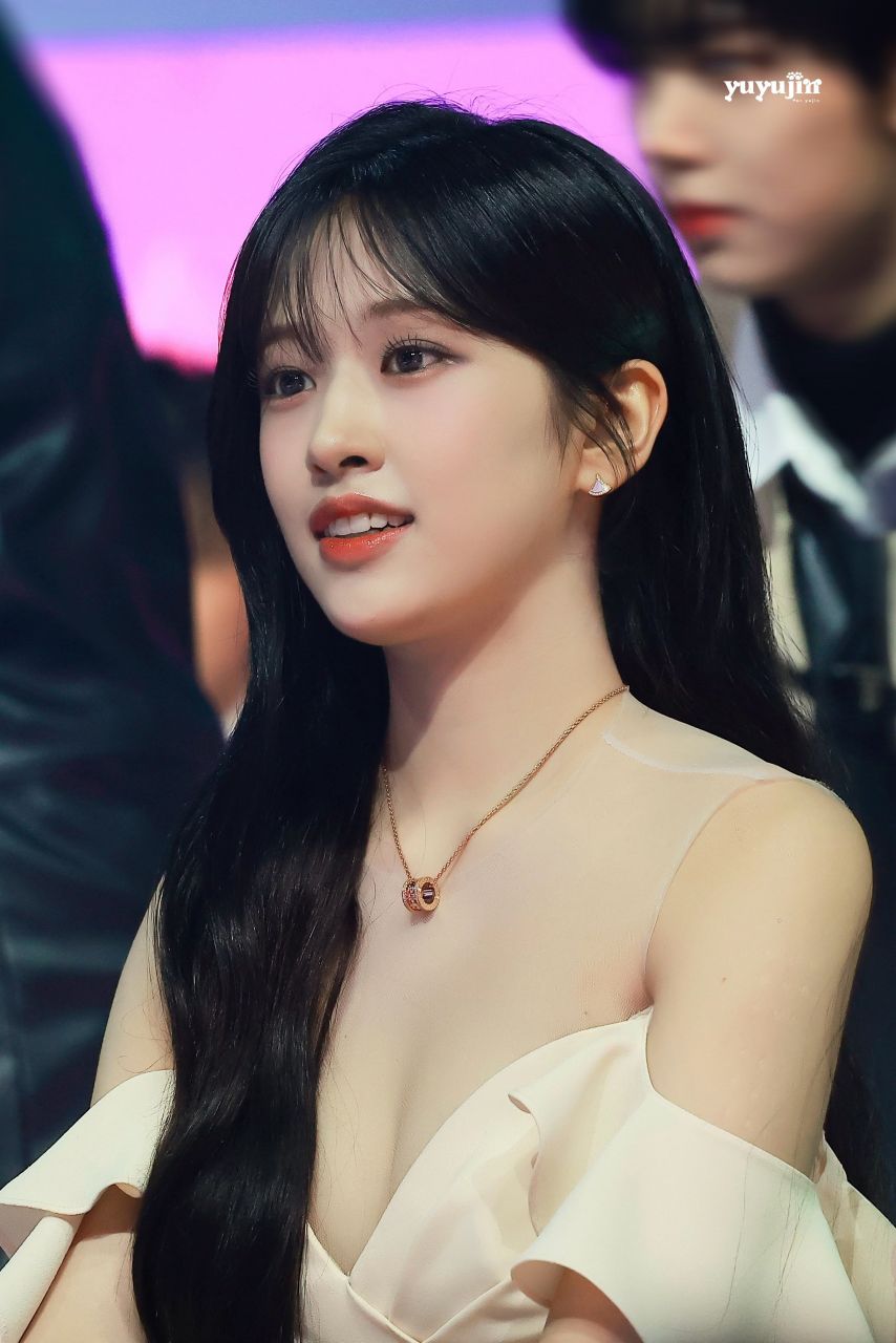 [아이브] 안유진이 보고 행복해지세요