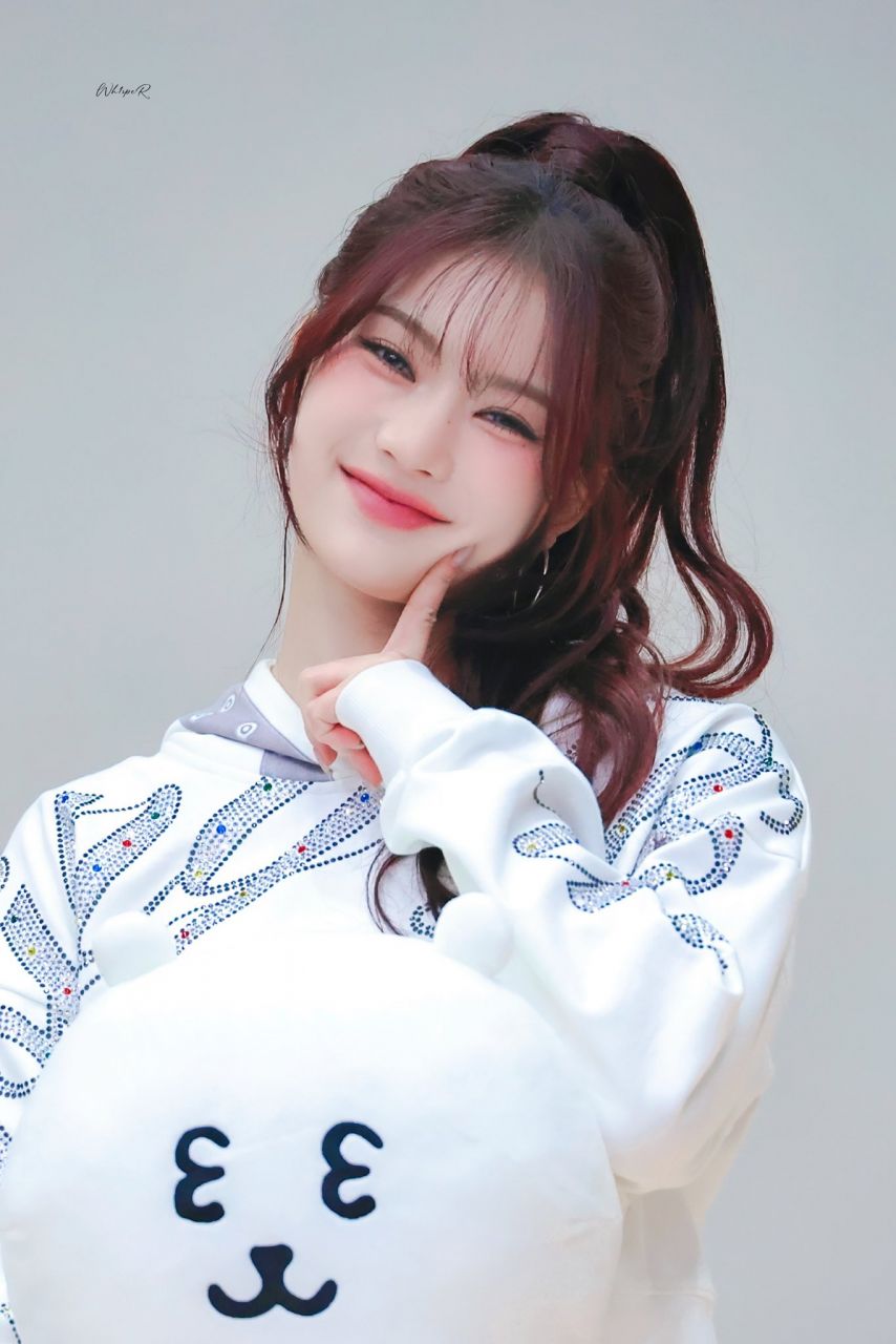 스테이씨 아이사