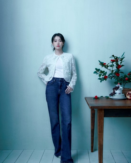 아이유 "故 휘성 조문 참석, 연습생 때부터 감사했던 인연"