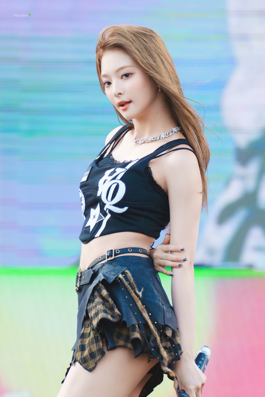 프로미스나인 이나경