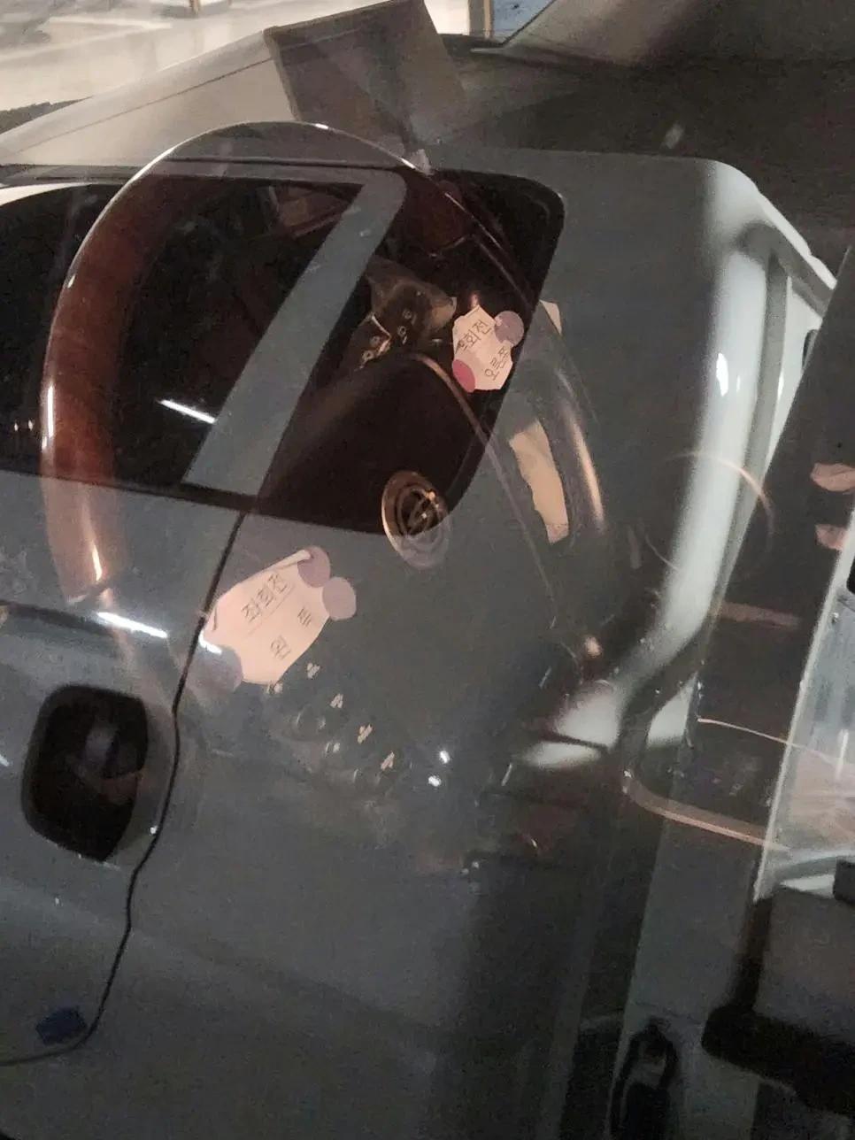 주차장에서 찍은 공포사진.jpg