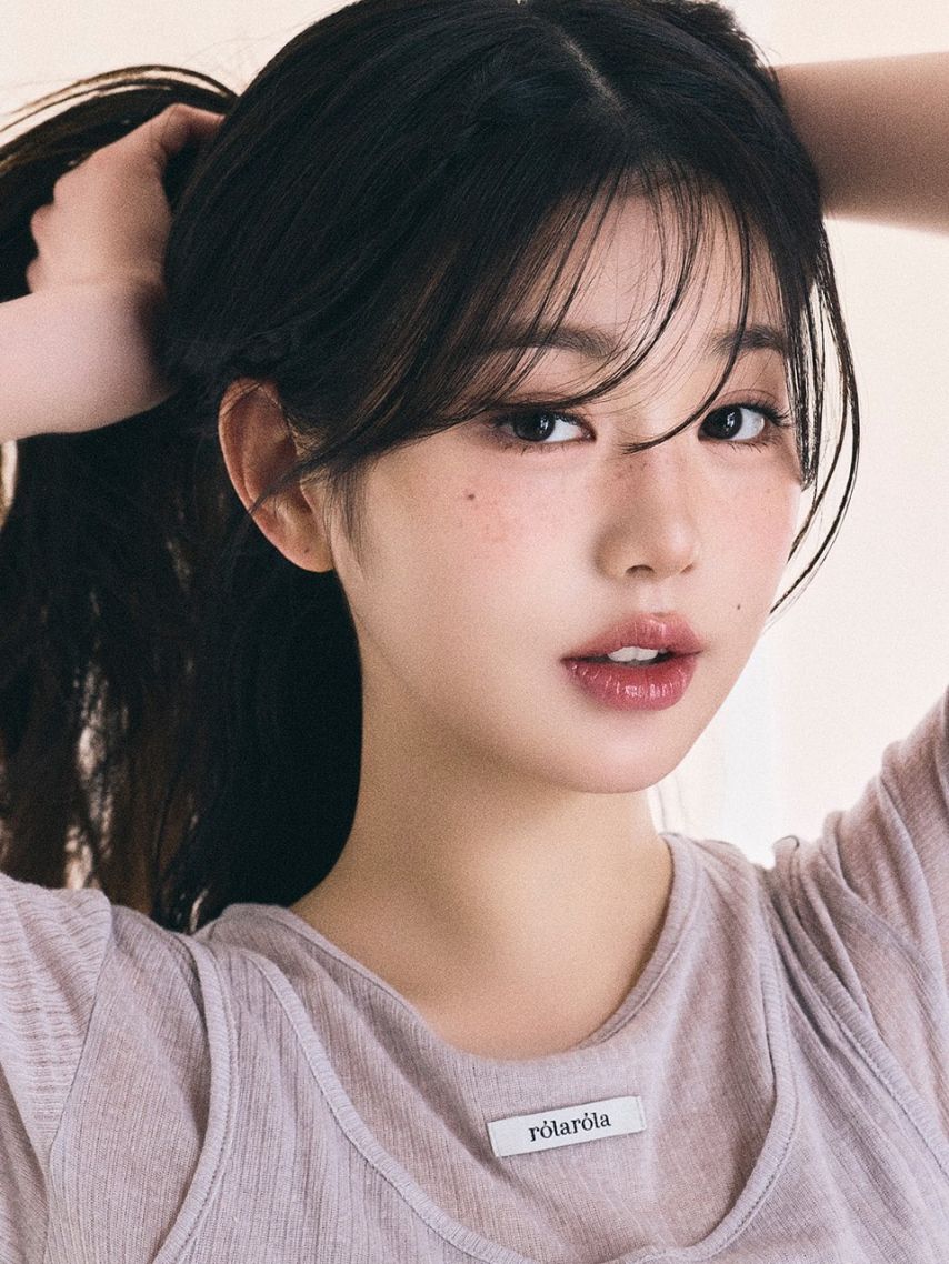 [아이브] 장원영 ..... 로라로라 25 Summer Collection