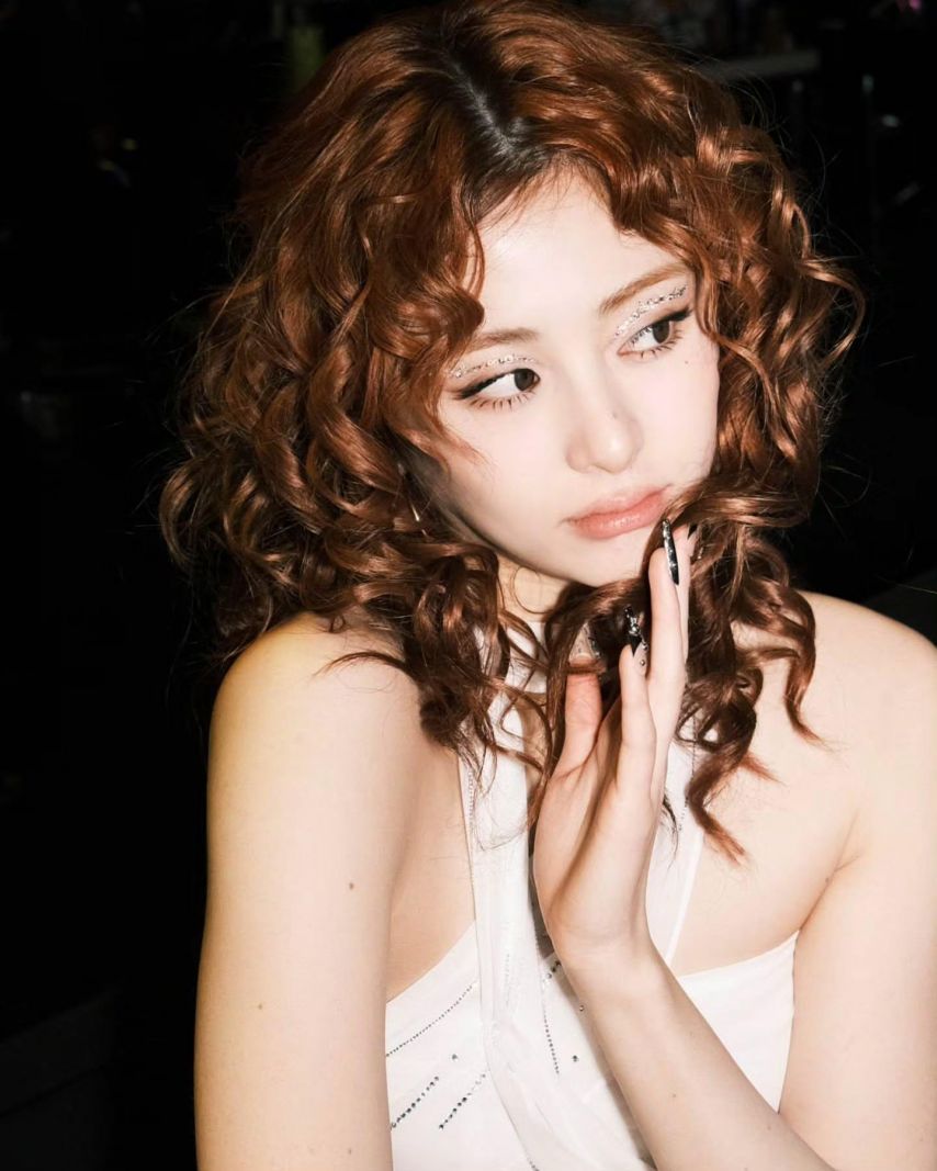 르세라핌 허윤진