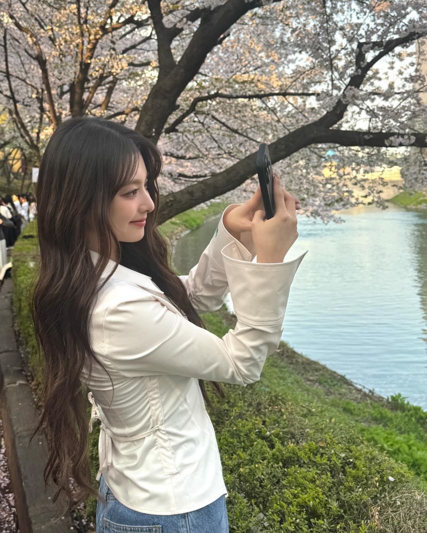 프로미스나인 이나경