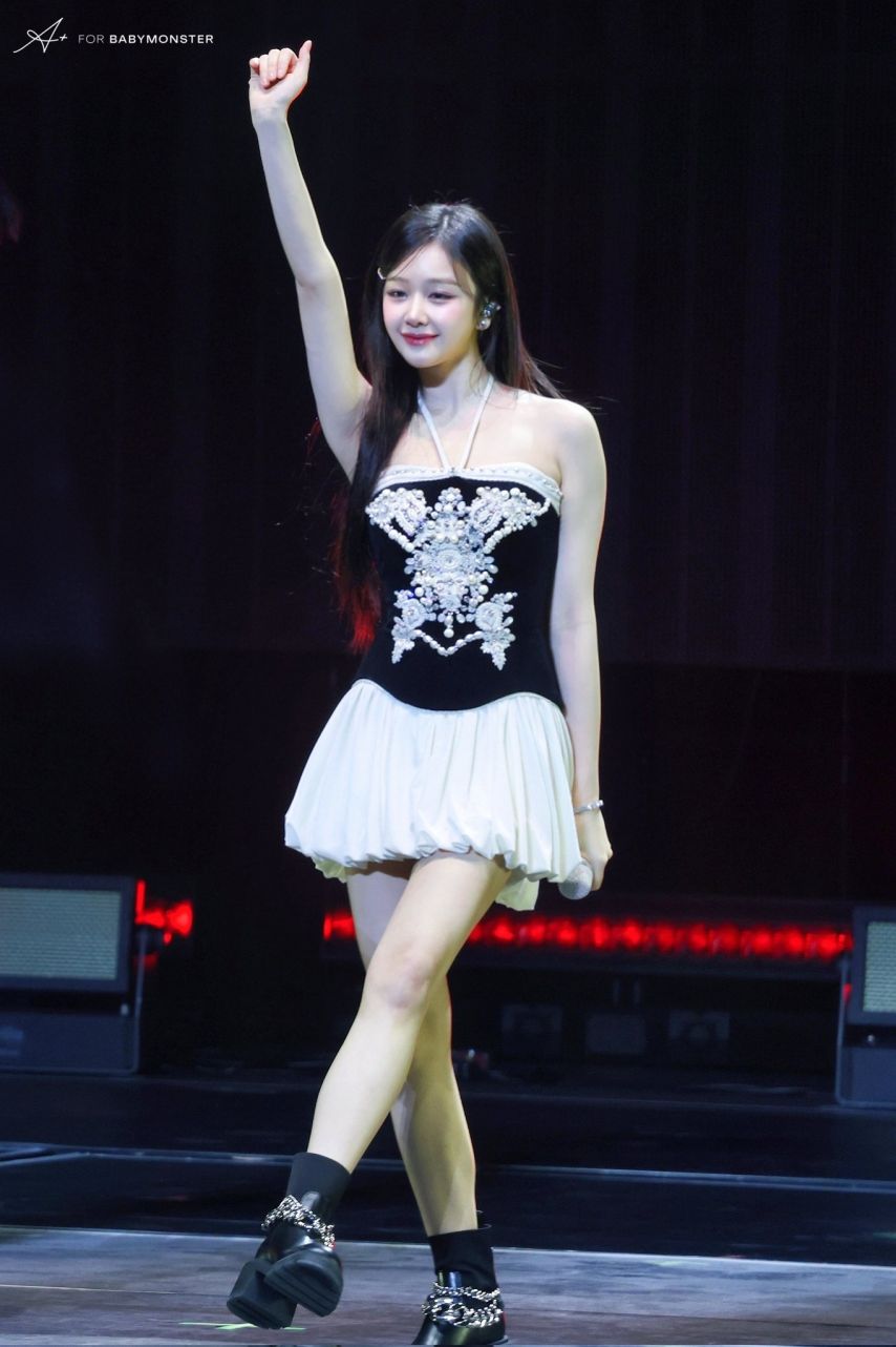 베이비몬스터 파리타