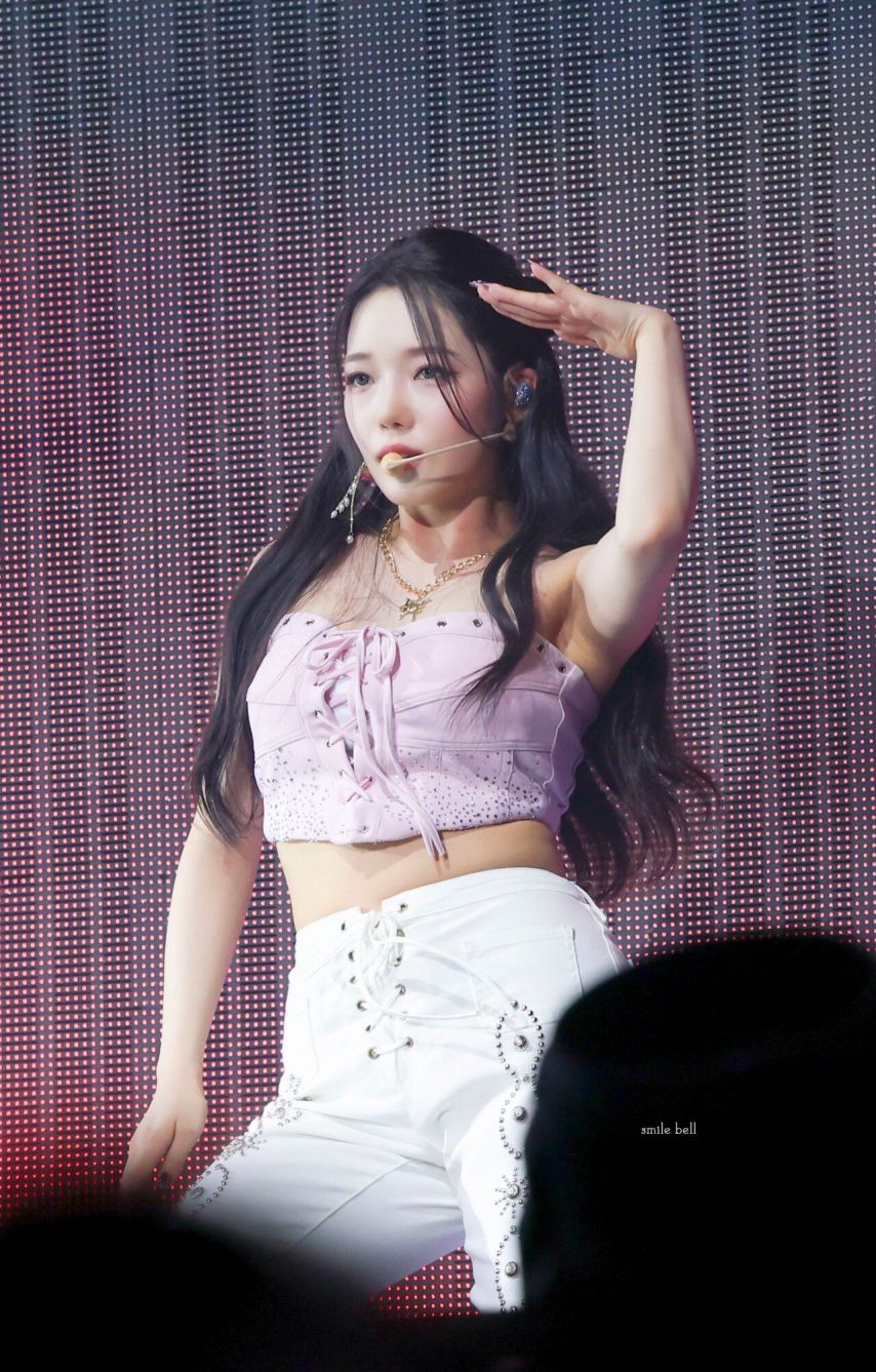 프로미스나인 지선