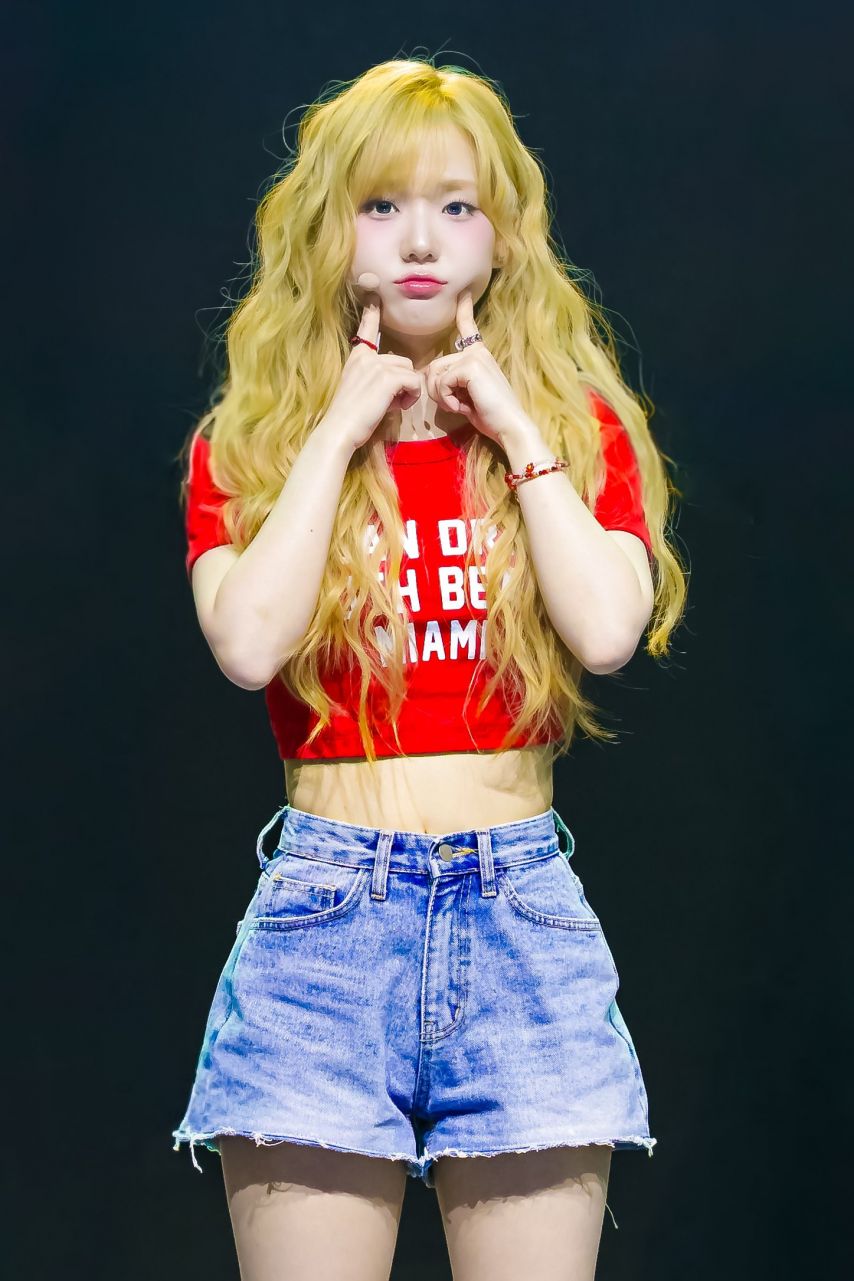 트리플에스 윤서연