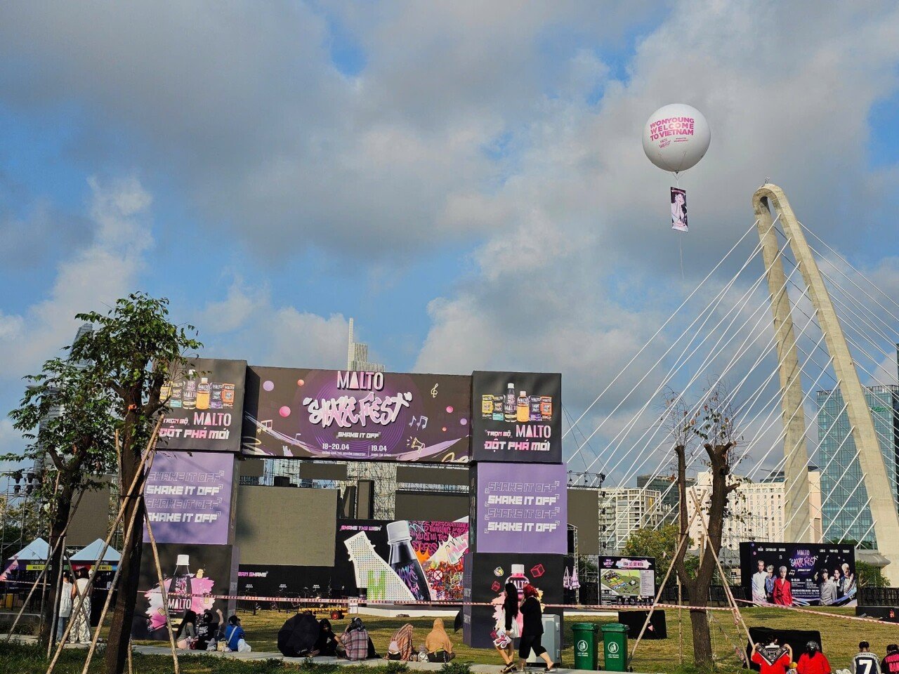 아이브 장원영 베트남 호치민 공항 입국 영상