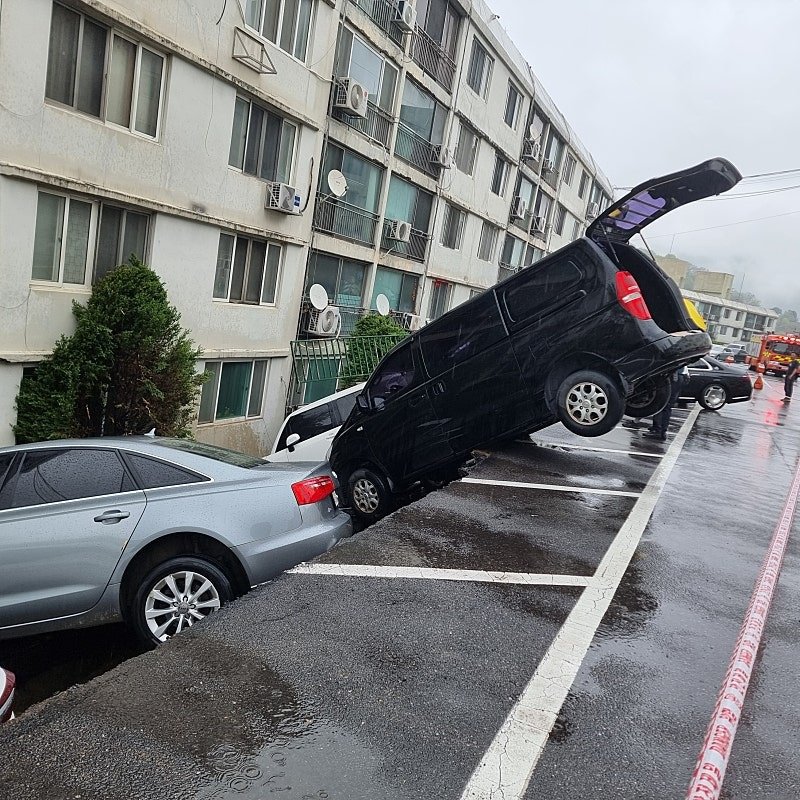 오늘 발생한 아파트 사고