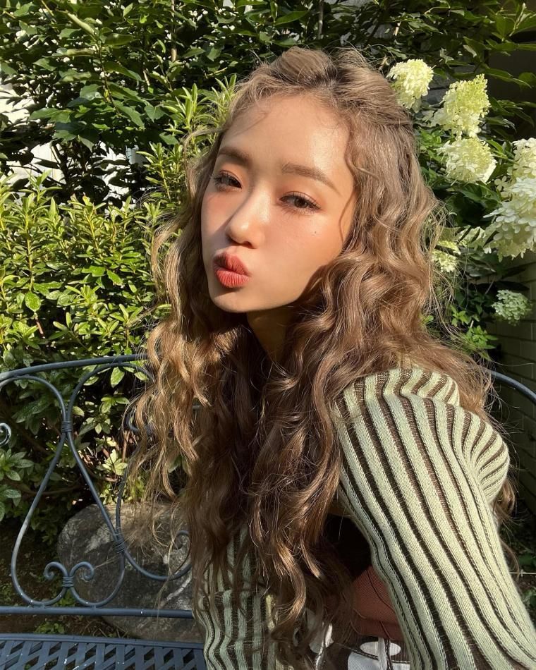 최유정 (前 위키미키)