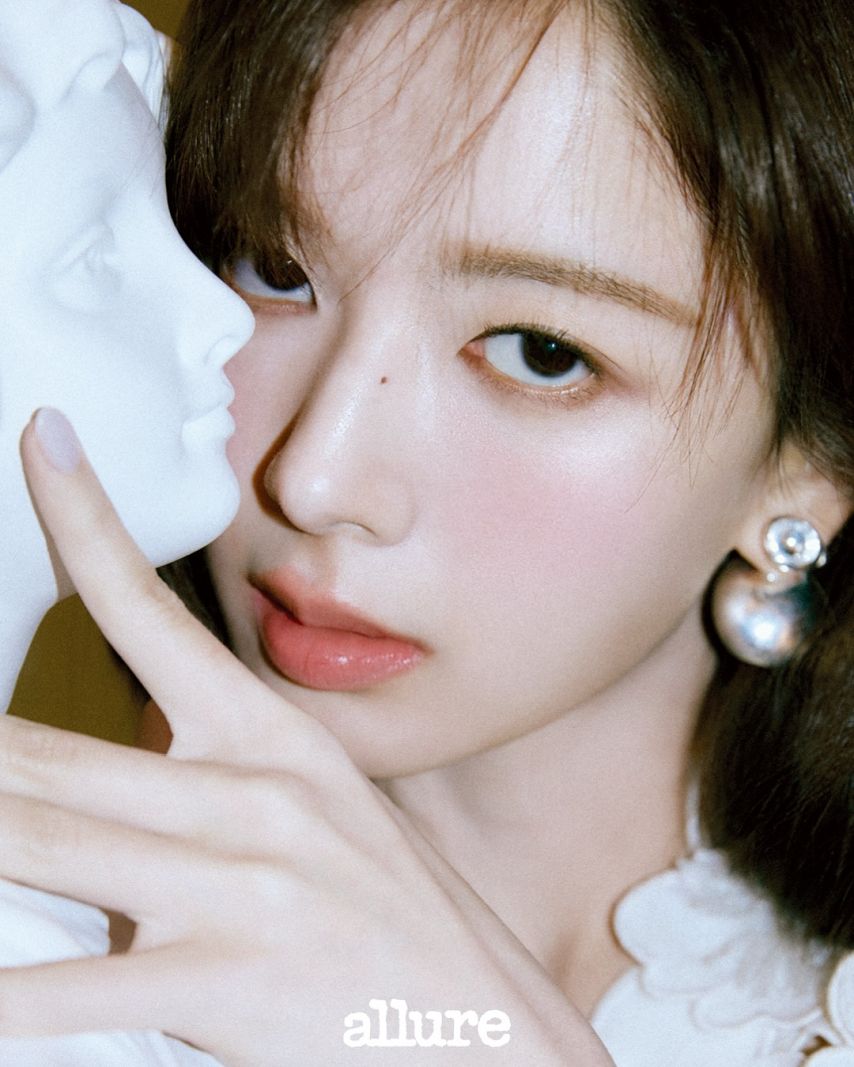 노정의 allure얼루어