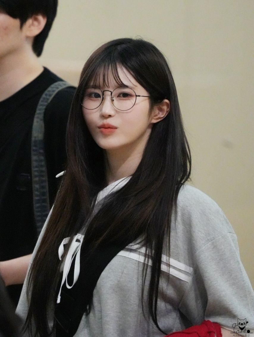 프로미스나인 하영