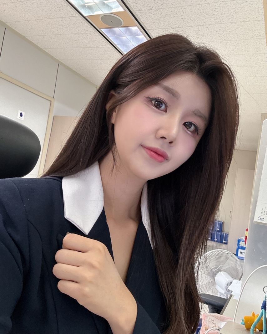 남윤선 기상캐스터