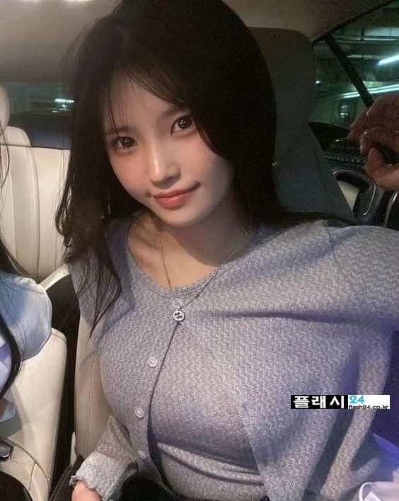 프로미스나인 송하영