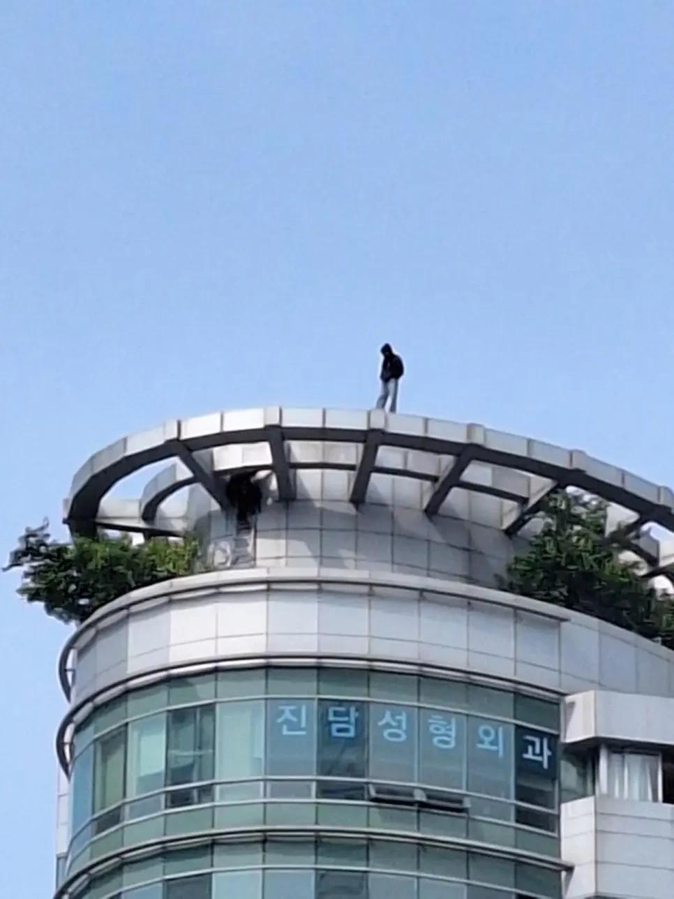 오늘 강남역 투신 소동