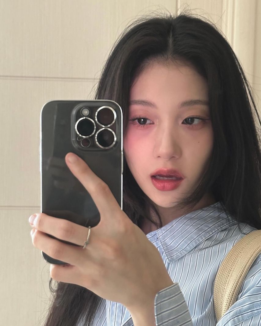 프로미스나인 이서연,이새롬