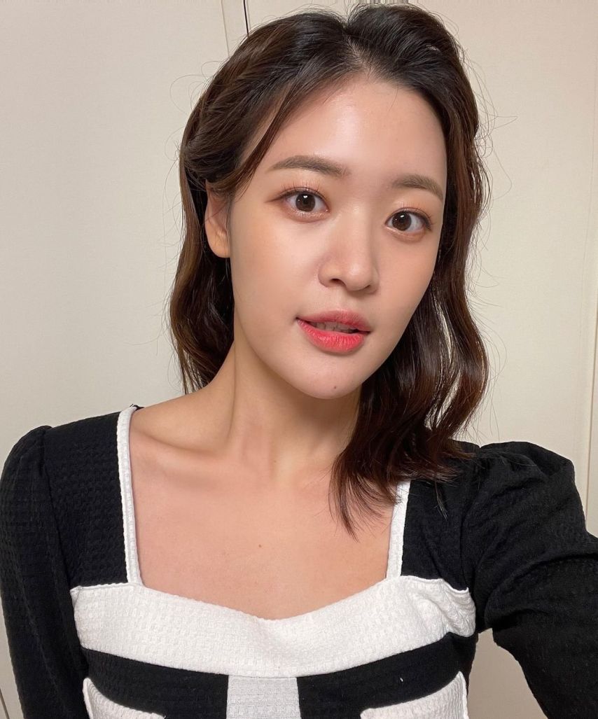 추지윤 아나운서