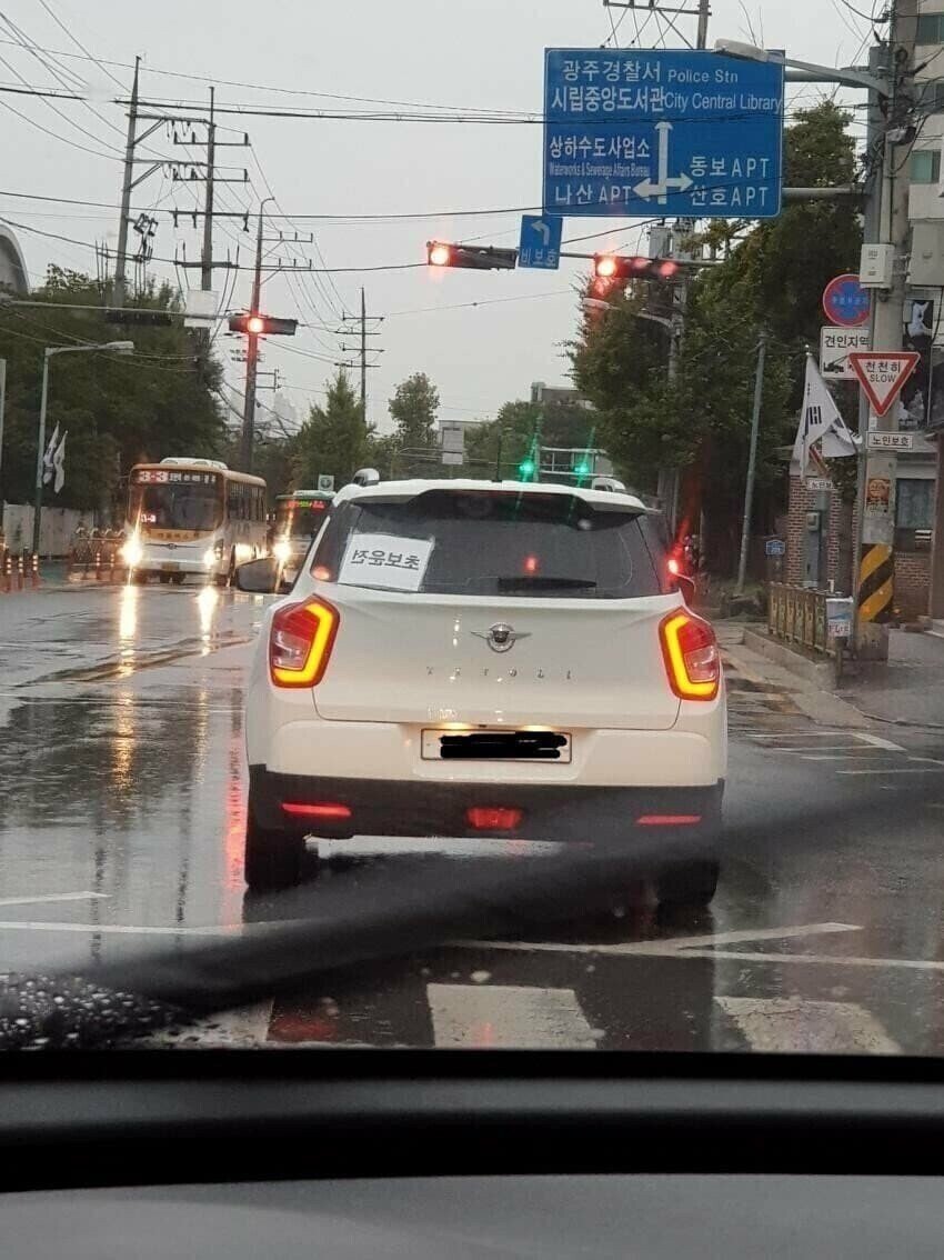 도로에서 무조건 피해야 하는 차들..