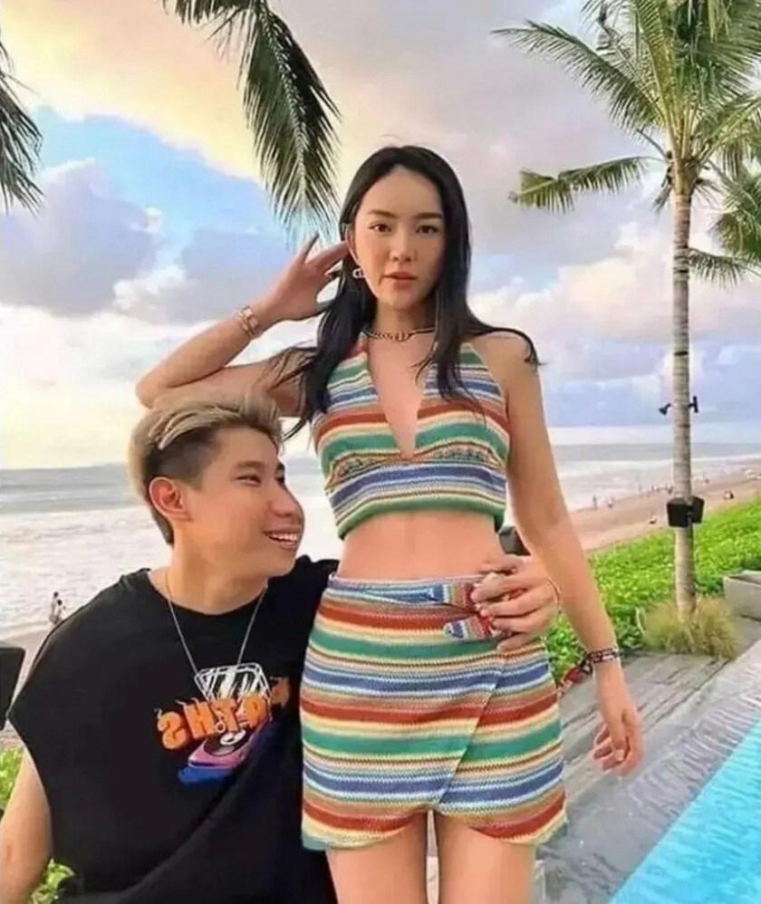 여친 몸매 위해서 희생하는 남친