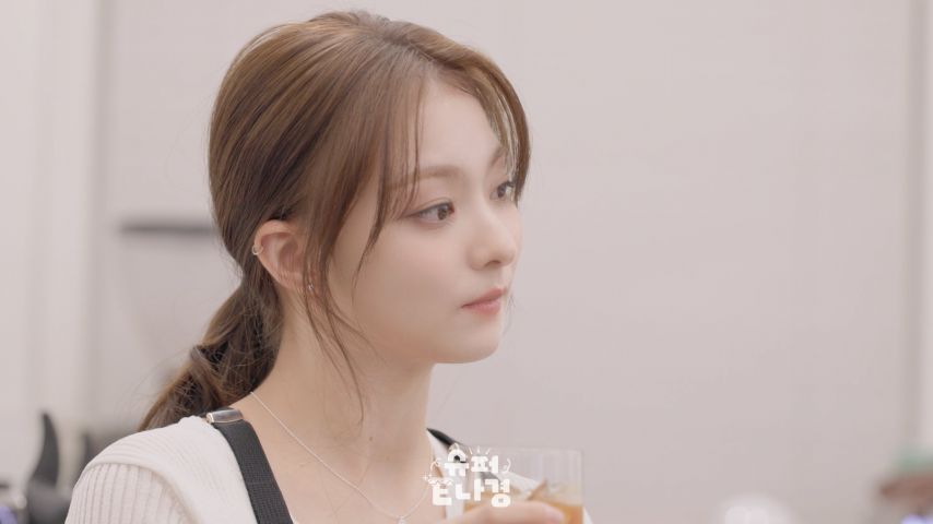 프로미스나인 이나경 슈퍼E나경