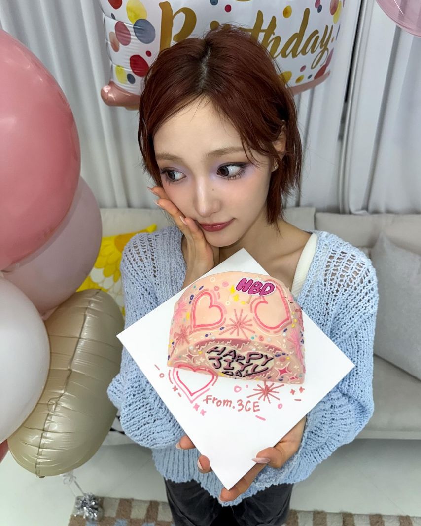 KiiiKiii (키키) 지유