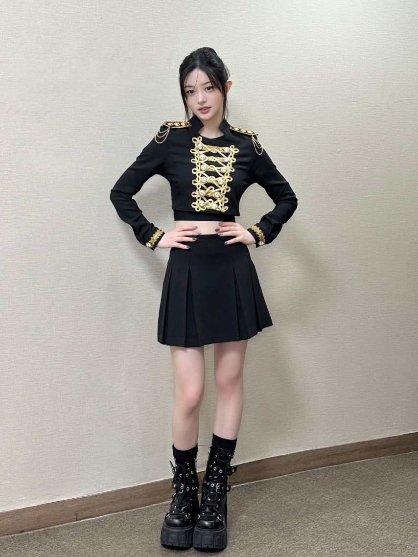 아일릿 민주,윤아