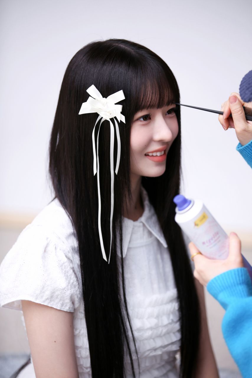 아이브 레이 X ‘LUNA’ 광고 촬영 현장 비하인드