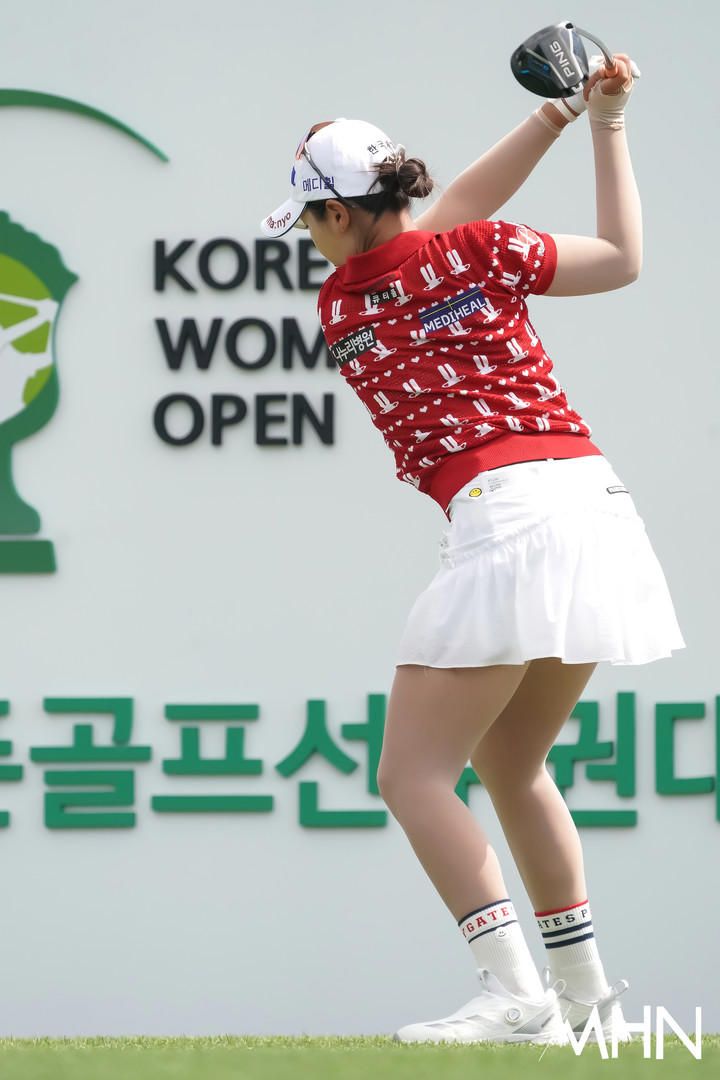 박현경 프로 스윙자세