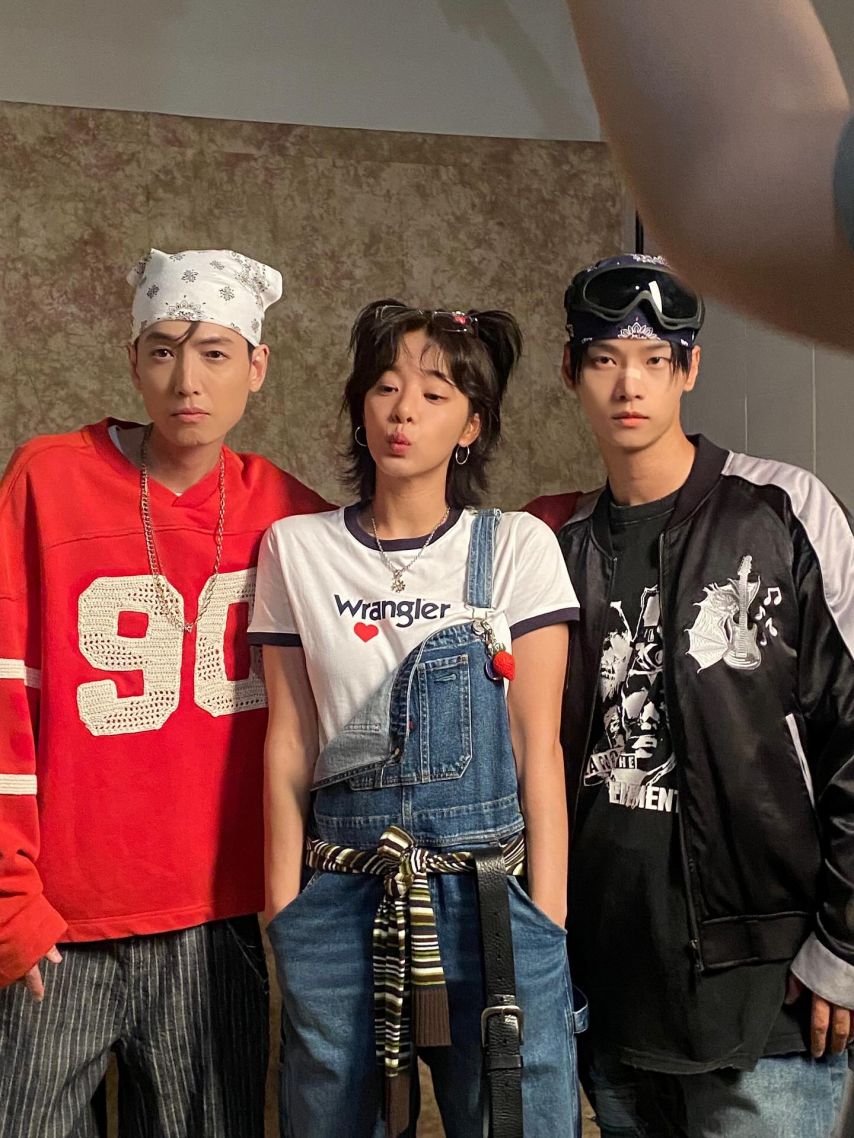 설인아 인별 with 정경호 차학연