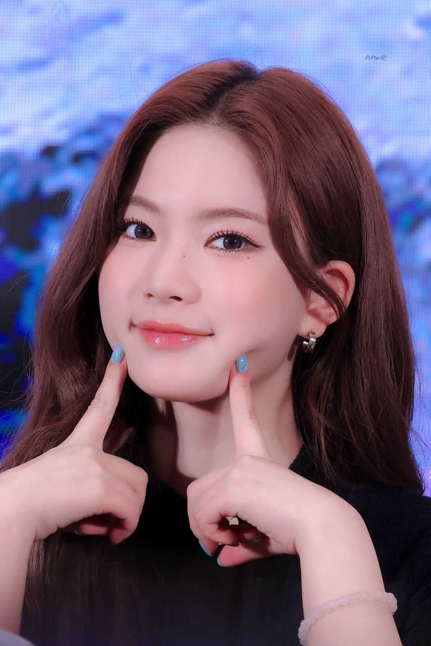 스테이씨 아이사