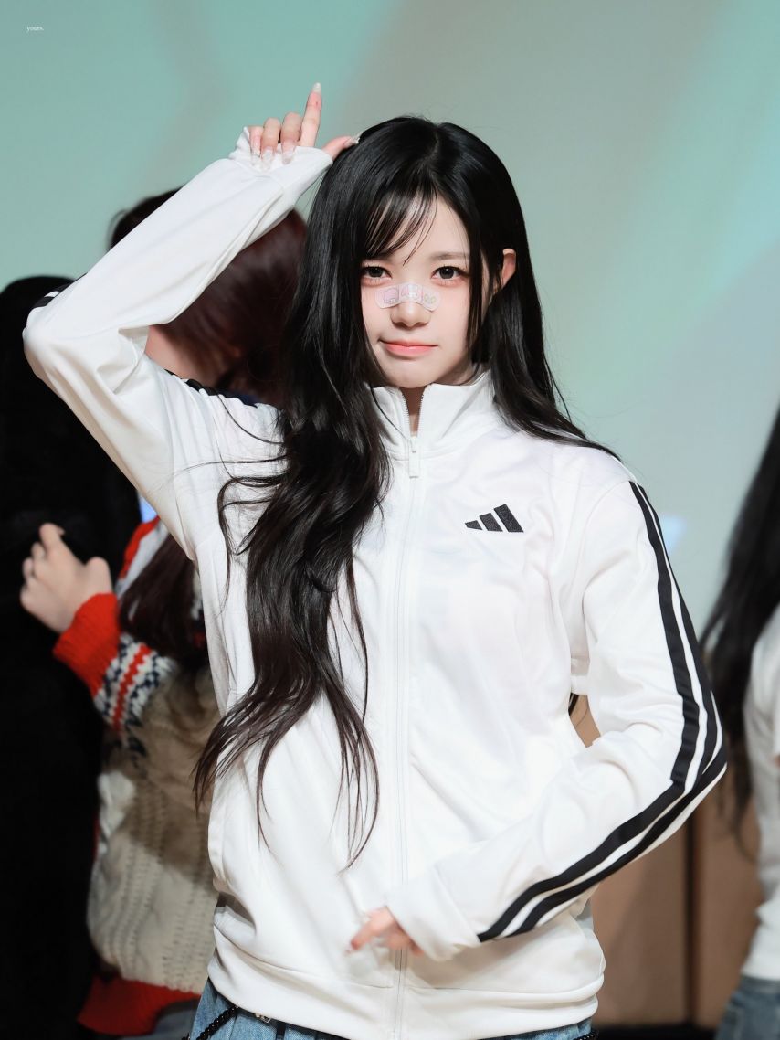 트리플에스 김채원