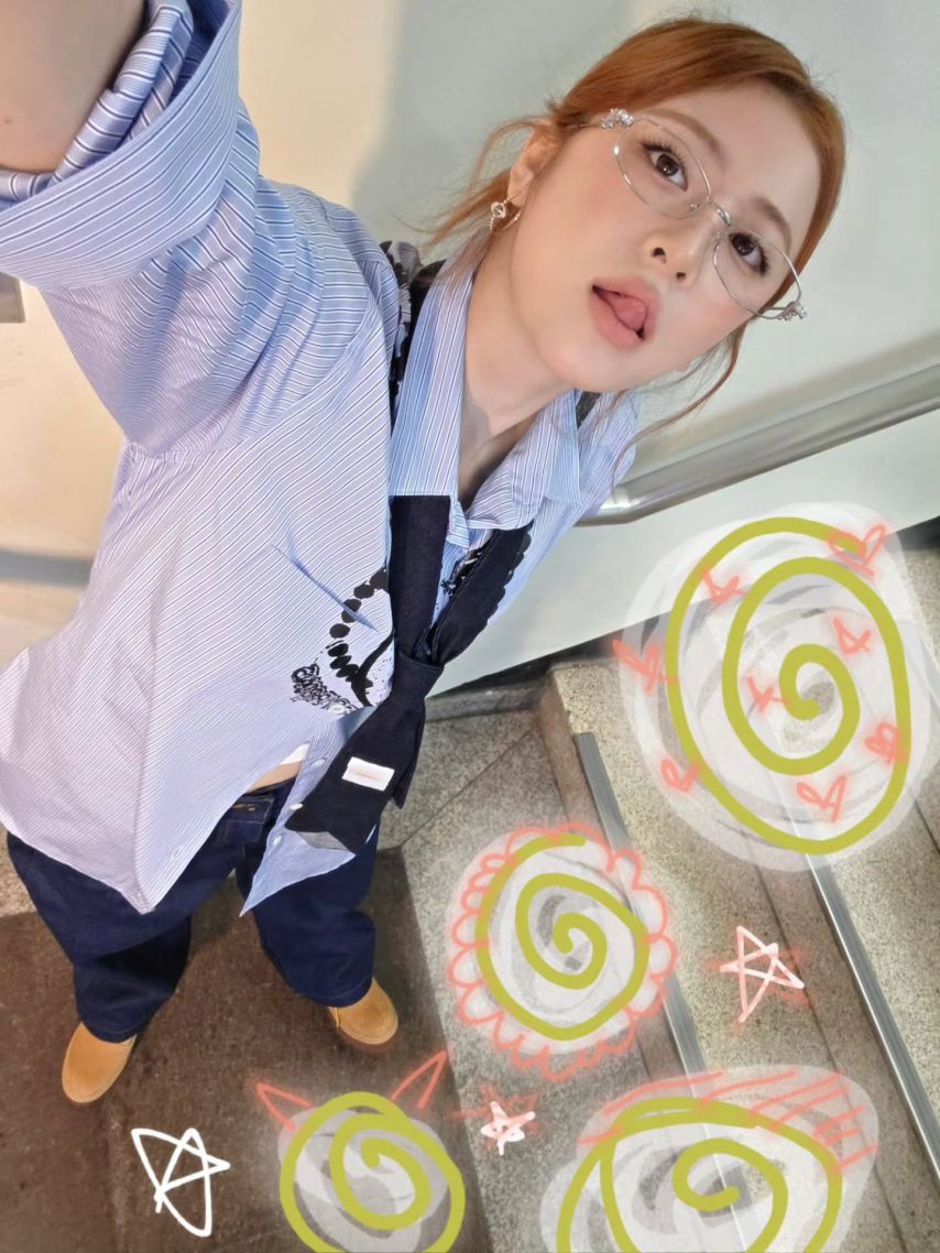 르세라핌 허윤진