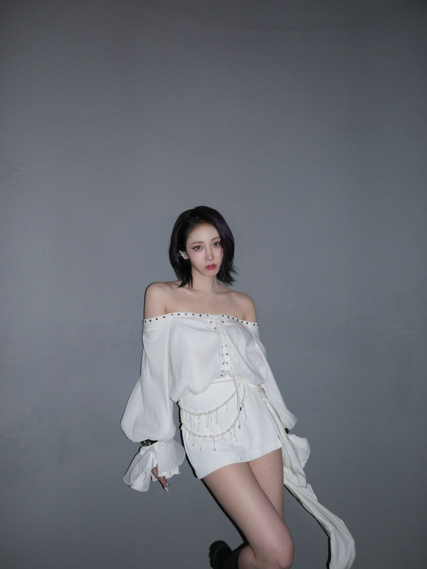 신비 VIVIZ비비지 인별