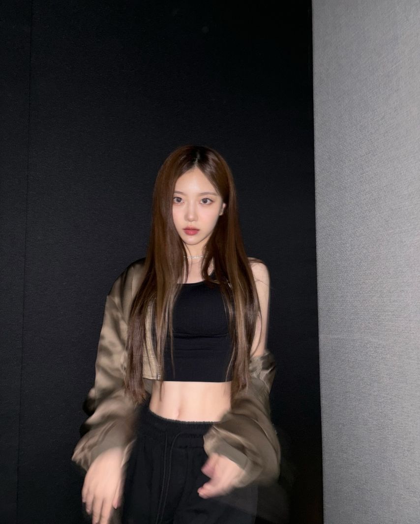 배드빌런 (BADVILLAIN) 윤서