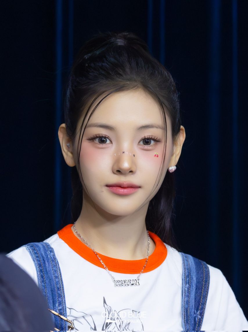 베이비돈크라이 이현