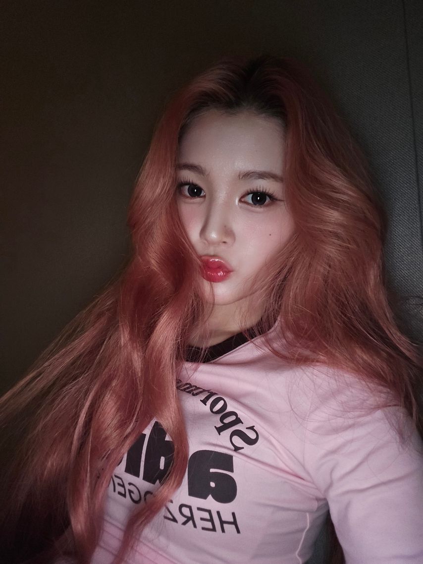 하츠투하츠 에이나