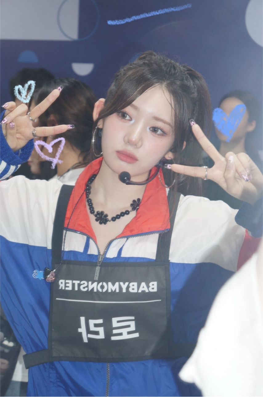 베이비몬스터 로라