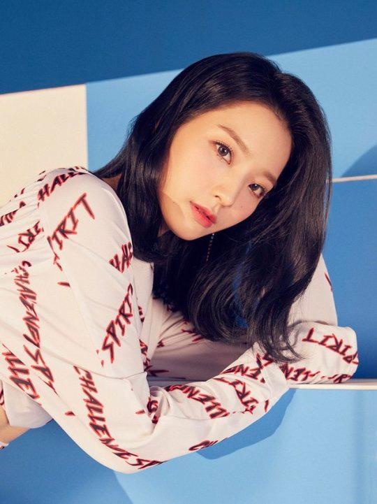 프로미스나인 이새롬