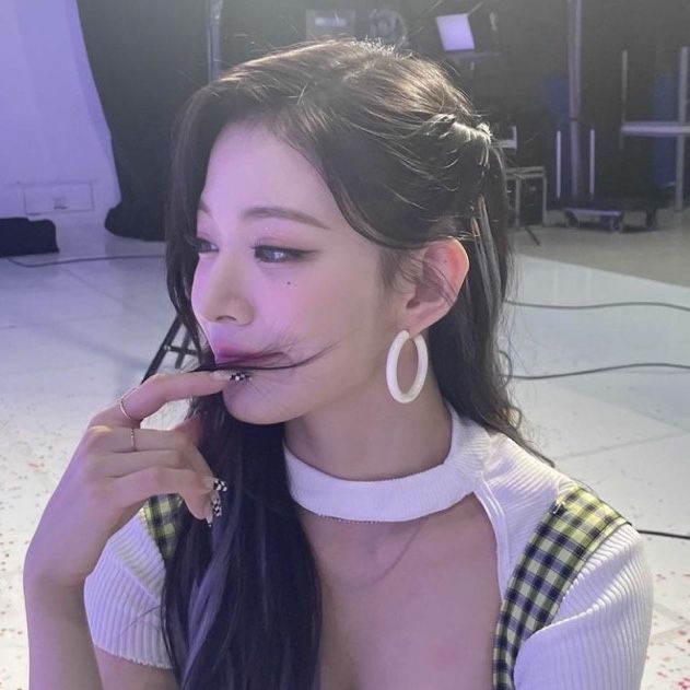 프로미스나인 이채영