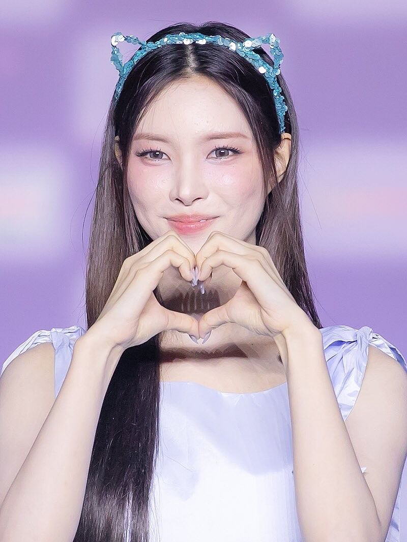 아일릿 (ILLIT) 윤아