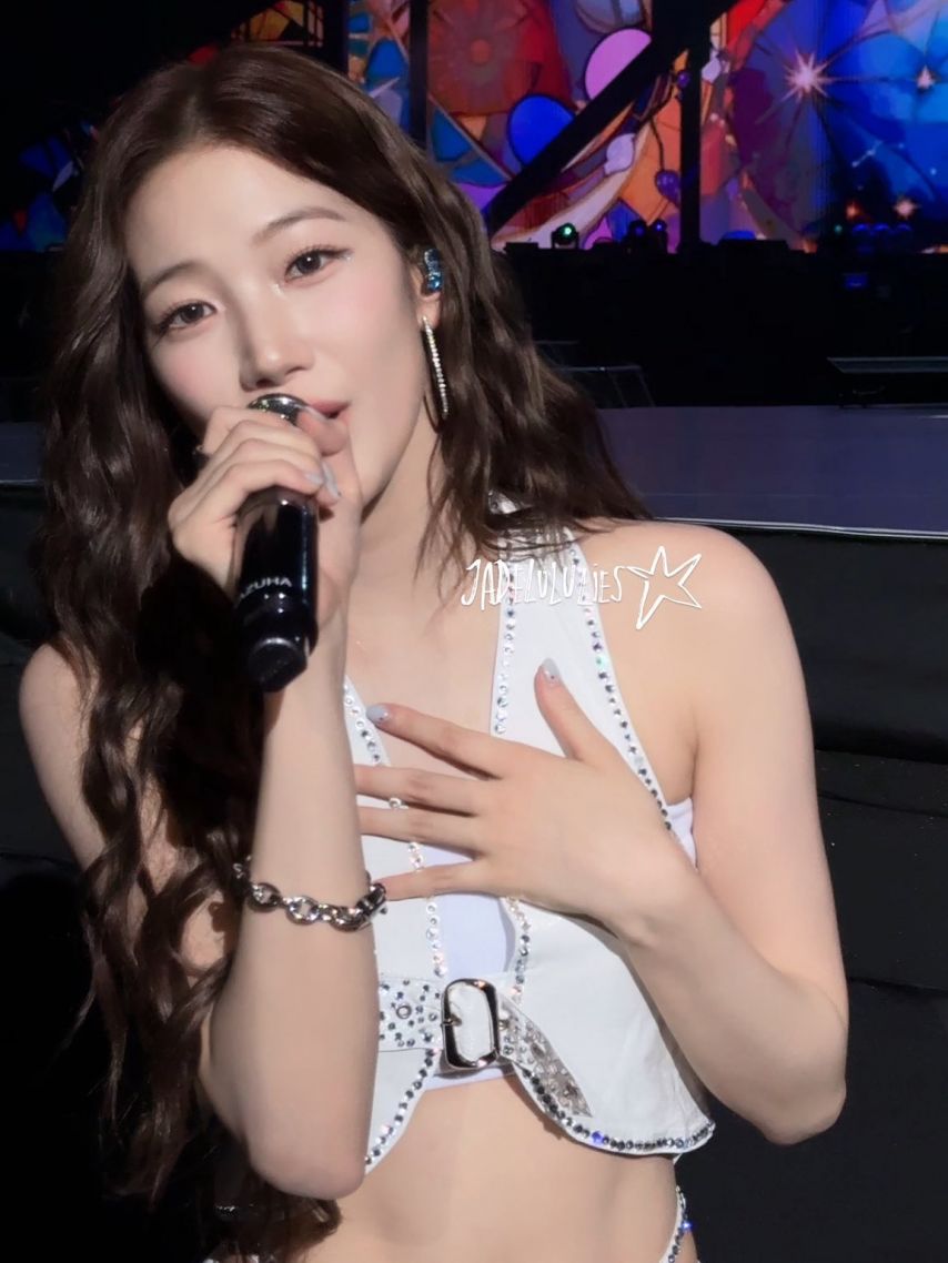 LE SSERAFIM (르세라핌) 카즈하