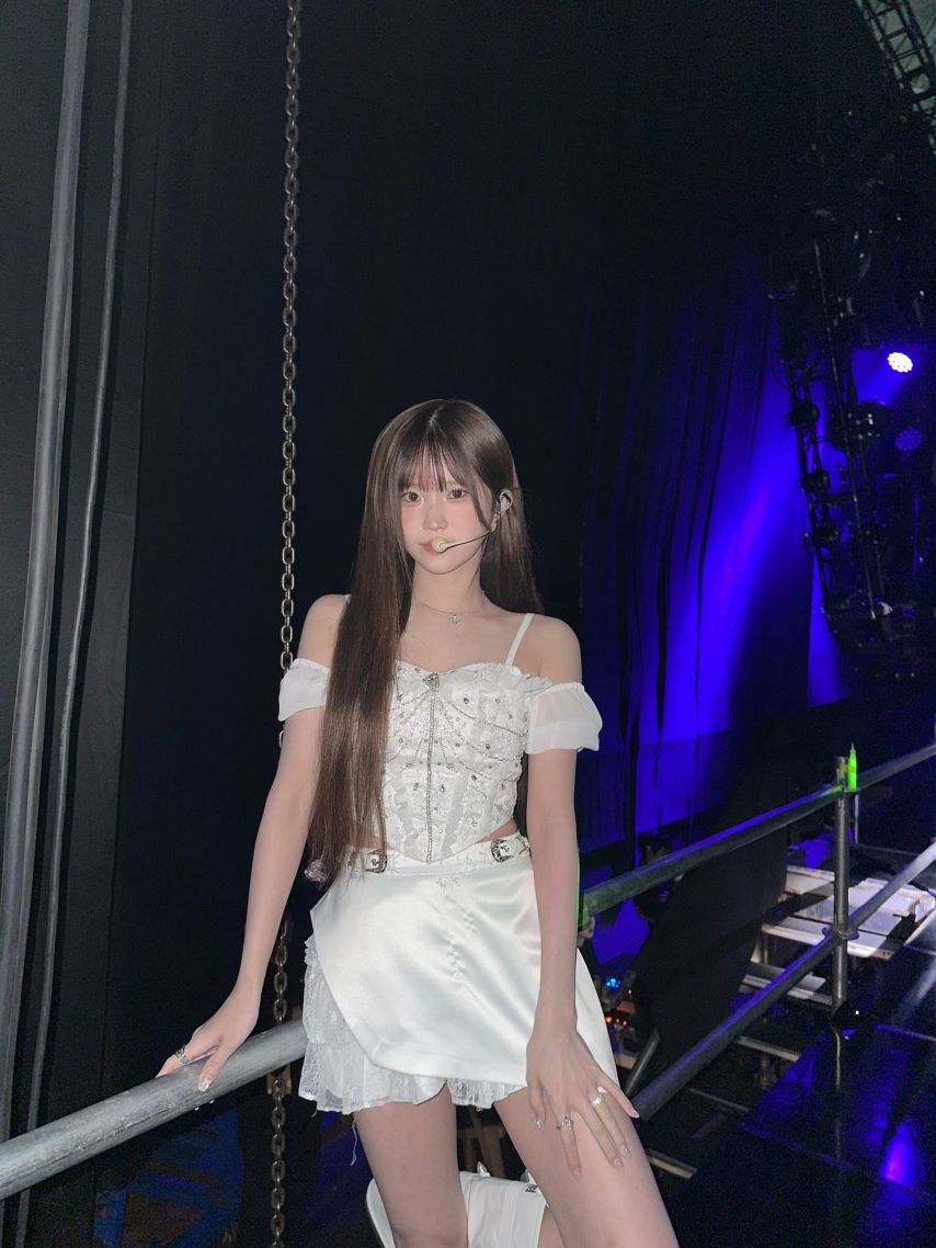 프로미스나인 송하영