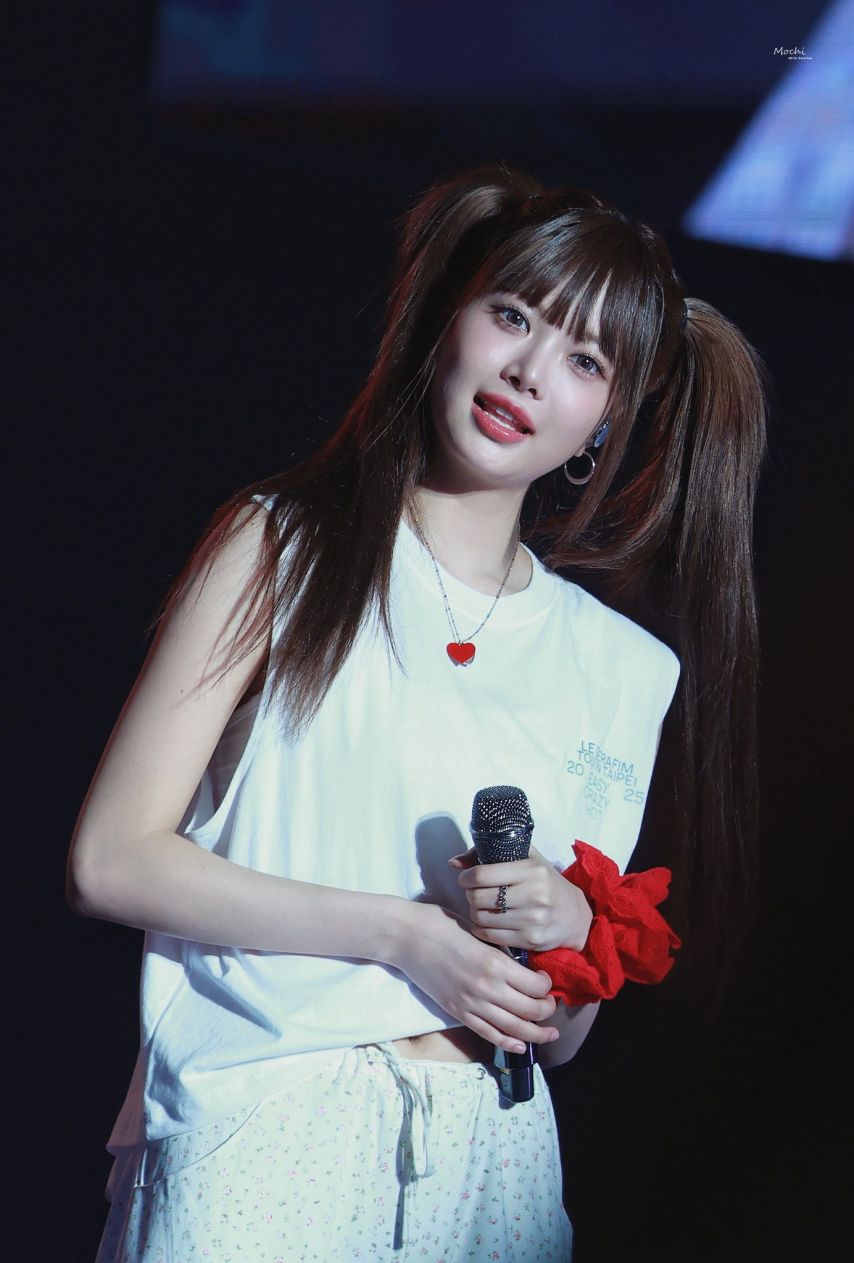 르세라핌 홍은채