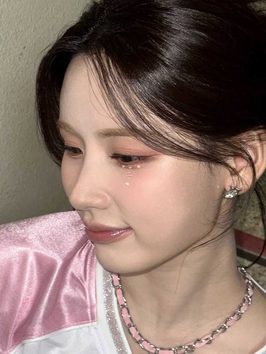 아이칠린 지윤, 초원, 예주