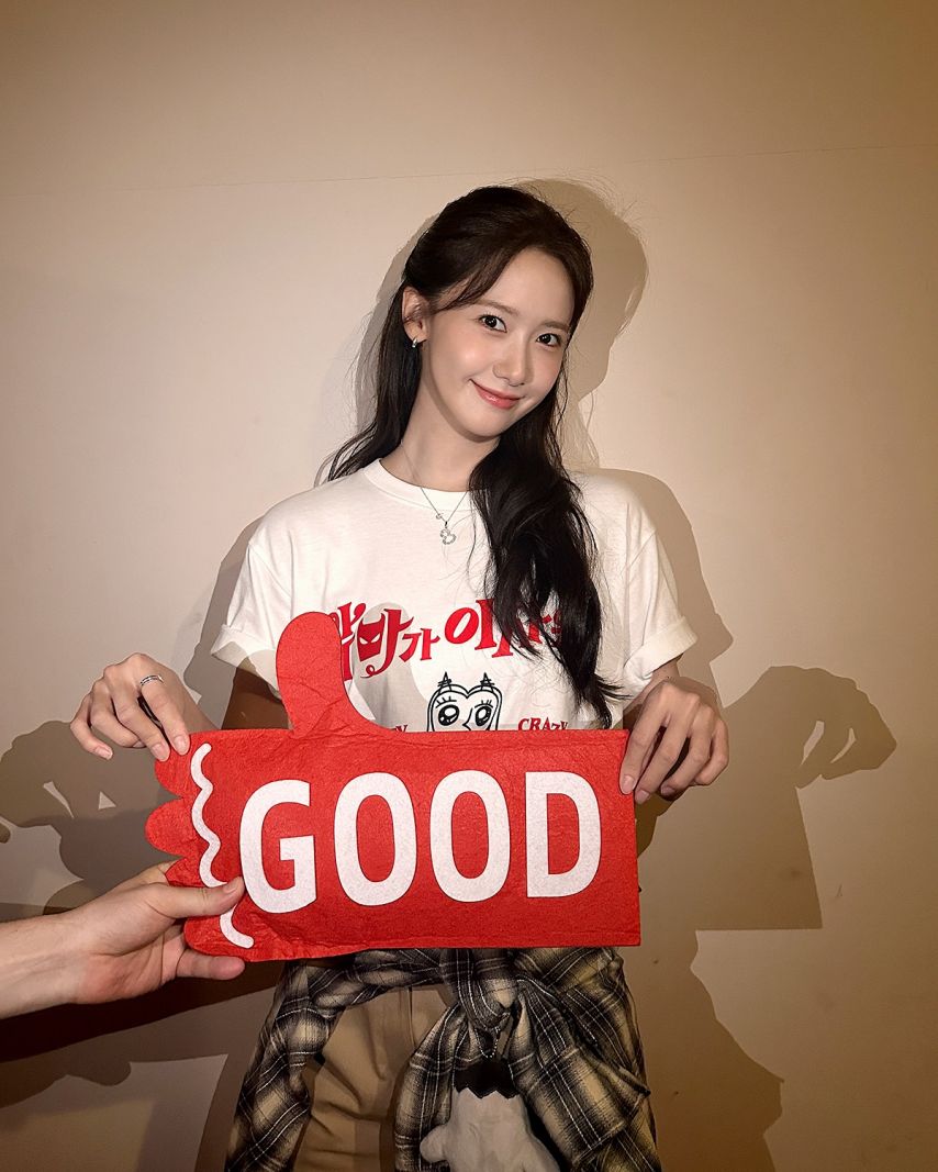 윤아 소녀시대 악마가이사왔다 feat. 안보현 주현영 등