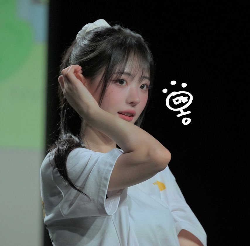 QWER 히나 으라차차