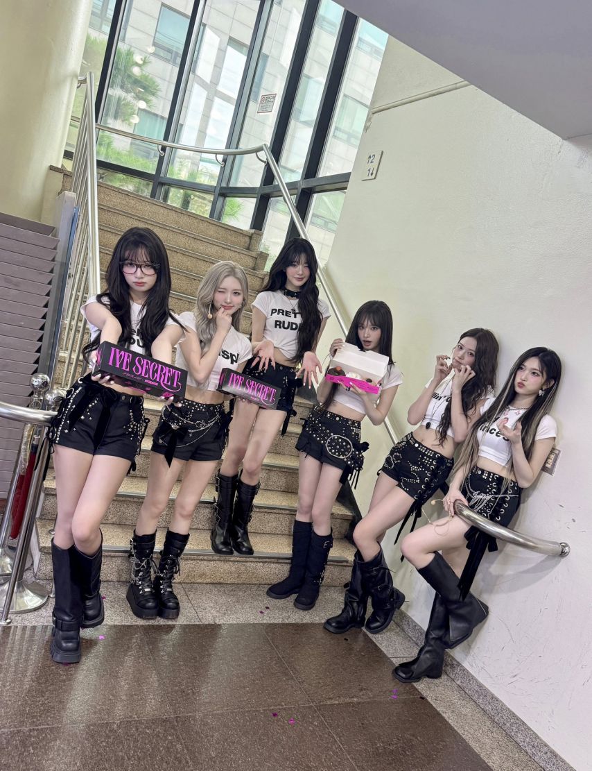 아이브 _ 안유진,장원영,가을,이서