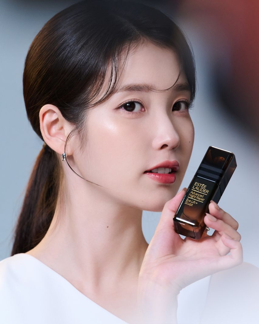 아이유 에스티로더_ 참이슬 이슬굿즈 9월