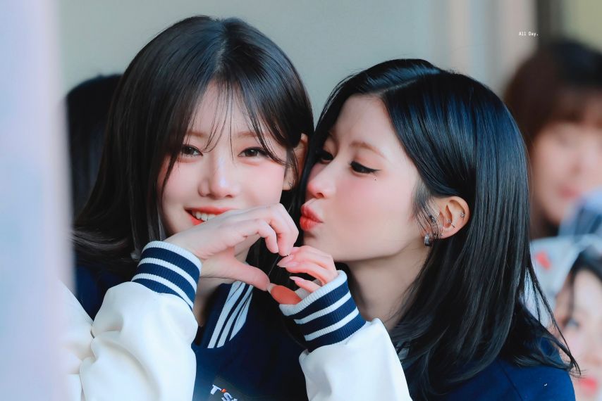 베이비몬스터 로라 아사