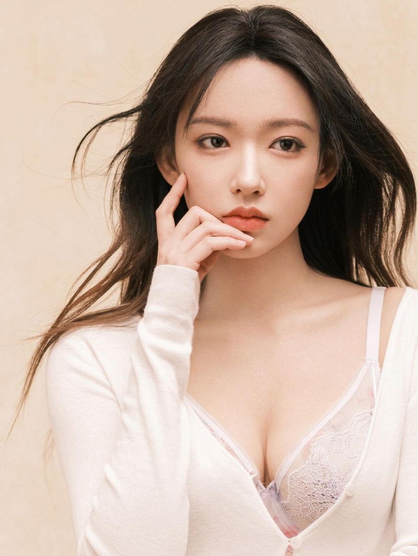 우주소녀 성소 란제리 CF.mp